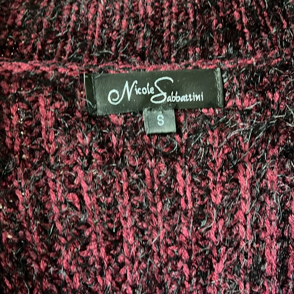 nicole sabbatini Women's oversized fuzzy Burgundy Sweater Cardigan with pockets - Picture 3 of 7